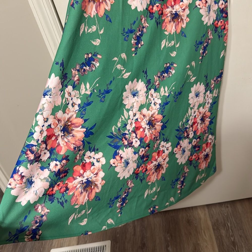 NWT London Times Women's V-Neck Flare Dress Guest of Garden Party Floral Fun - Picture 8 of 15